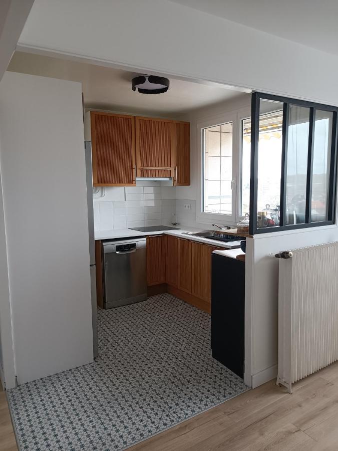 Chelles Centre Ville 2 Chambres Pres Des Bords De Marne 10 Minutes A Pieds De La Gare De Chelles-Gournay 5 Minutes De La Gare De Vaires-Sur-Marne 20 Minutes De Disneyland Jusqu'A 5 Couchages Possibles Екстериор снимка