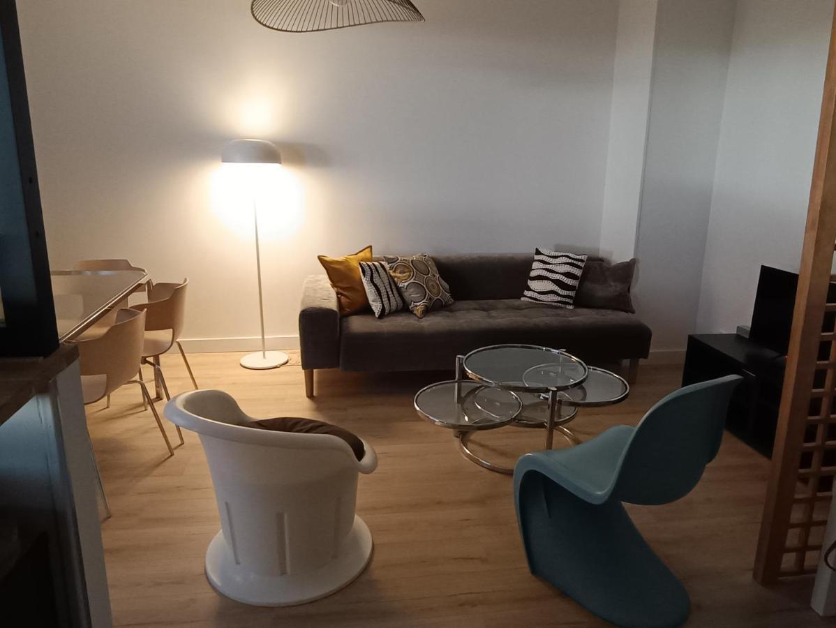 Chelles Centre Ville 2 Chambres Pres Des Bords De Marne 10 Minutes A Pieds De La Gare De Chelles-Gournay 5 Minutes De La Gare De Vaires-Sur-Marne 20 Minutes De Disneyland Jusqu'A 5 Couchages Possibles Екстериор снимка