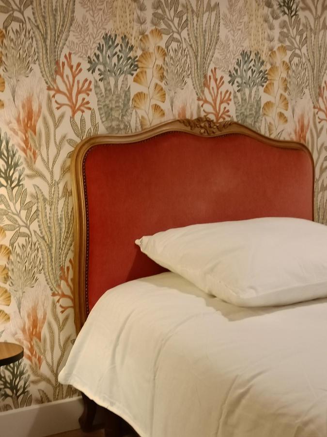 Chelles Centre Ville 2 Chambres Pres Des Bords De Marne 10 Minutes A Pieds De La Gare De Chelles-Gournay 5 Minutes De La Gare De Vaires-Sur-Marne 20 Minutes De Disneyland Jusqu'A 5 Couchages Possibles Екстериор снимка